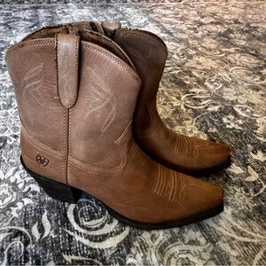 Ariat Brown Western Ankle Cowboy Boots